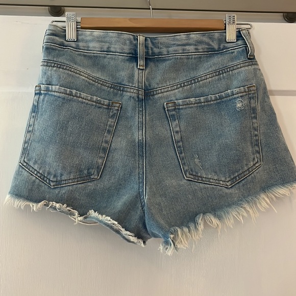 Pacsun high rise festival jean shorts - Picture 3 of 3